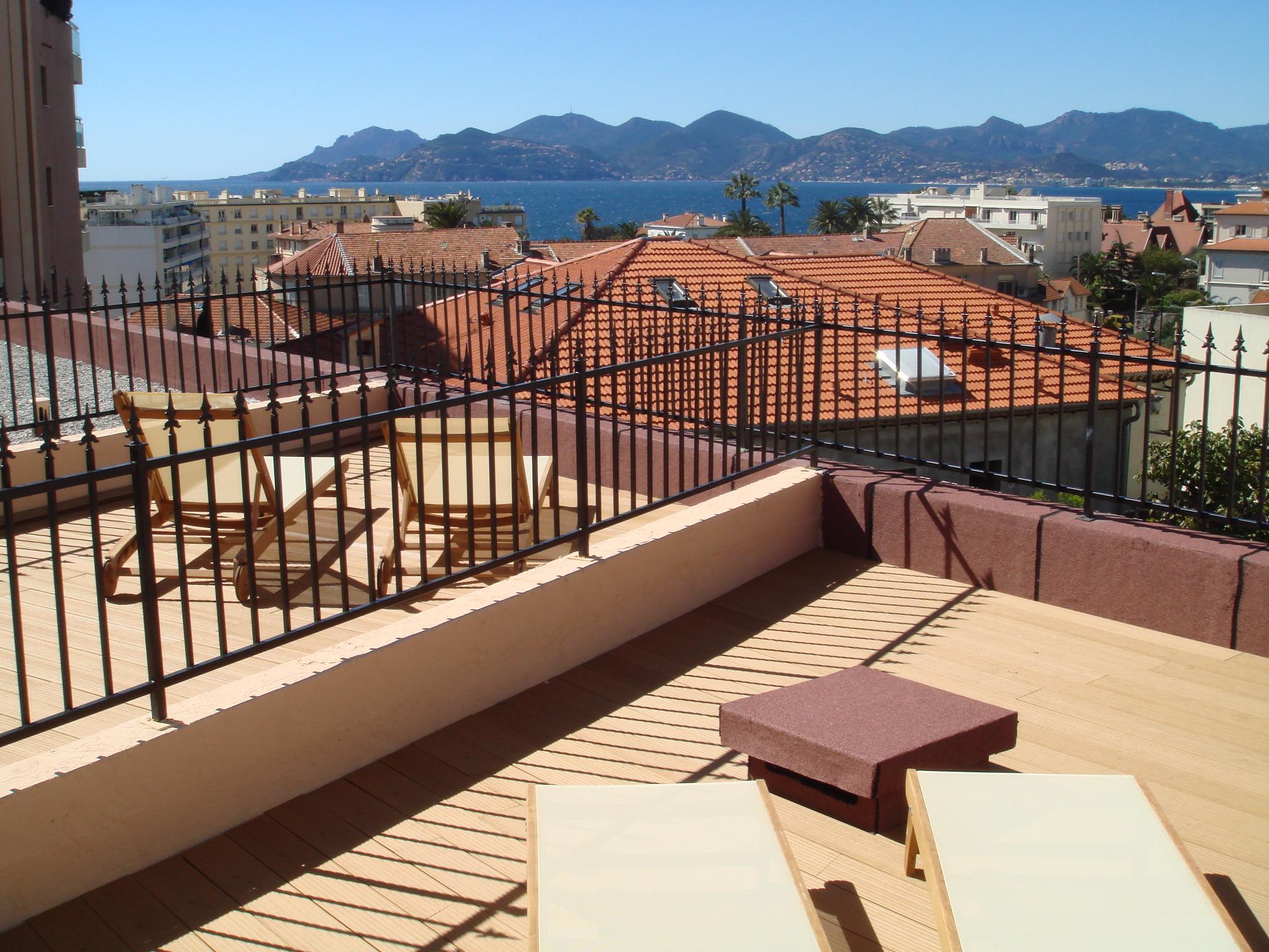 Hotel L'Olivier - Piscine & Parking Cannes Exteriér fotografie